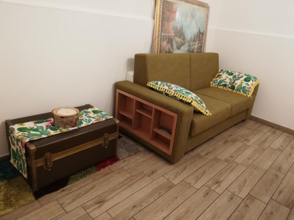 Cammileddi Apartment คาตาเนีย ภายนอก รูปภาพ