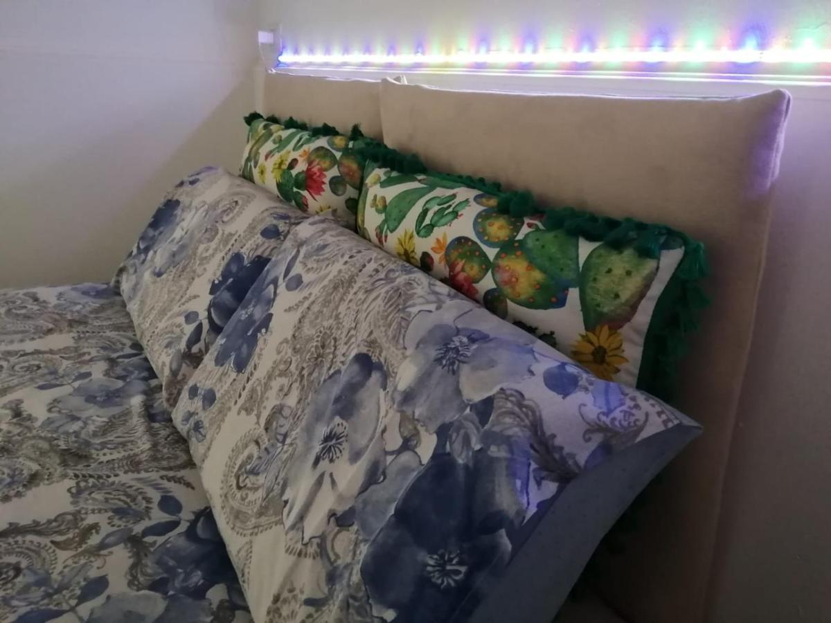 Cammileddi Apartment คาตาเนีย ภายนอก รูปภาพ